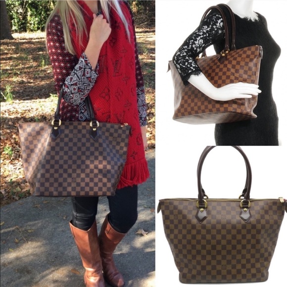 Louis Vuitton Handbags - 🎀LARGE🎀 Shoulder bag
